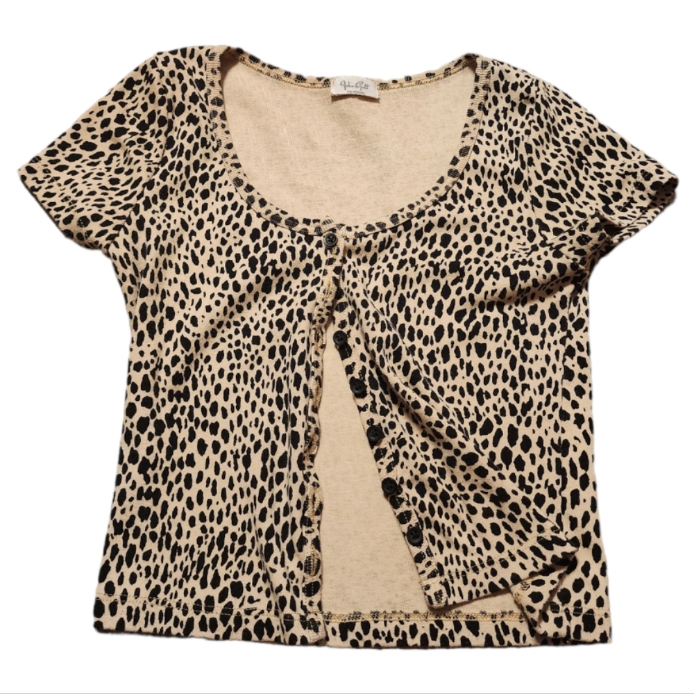 Bundle Crop Top Bundle Short Sleeves Size X-Small/Small - Picture 2 of 3